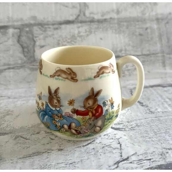 Whimsical Vintage Royal Doulton Bunnykins 3-Piece Bone China Set - Picture 8 of 13
